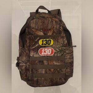 Camo V1 130 World backpack